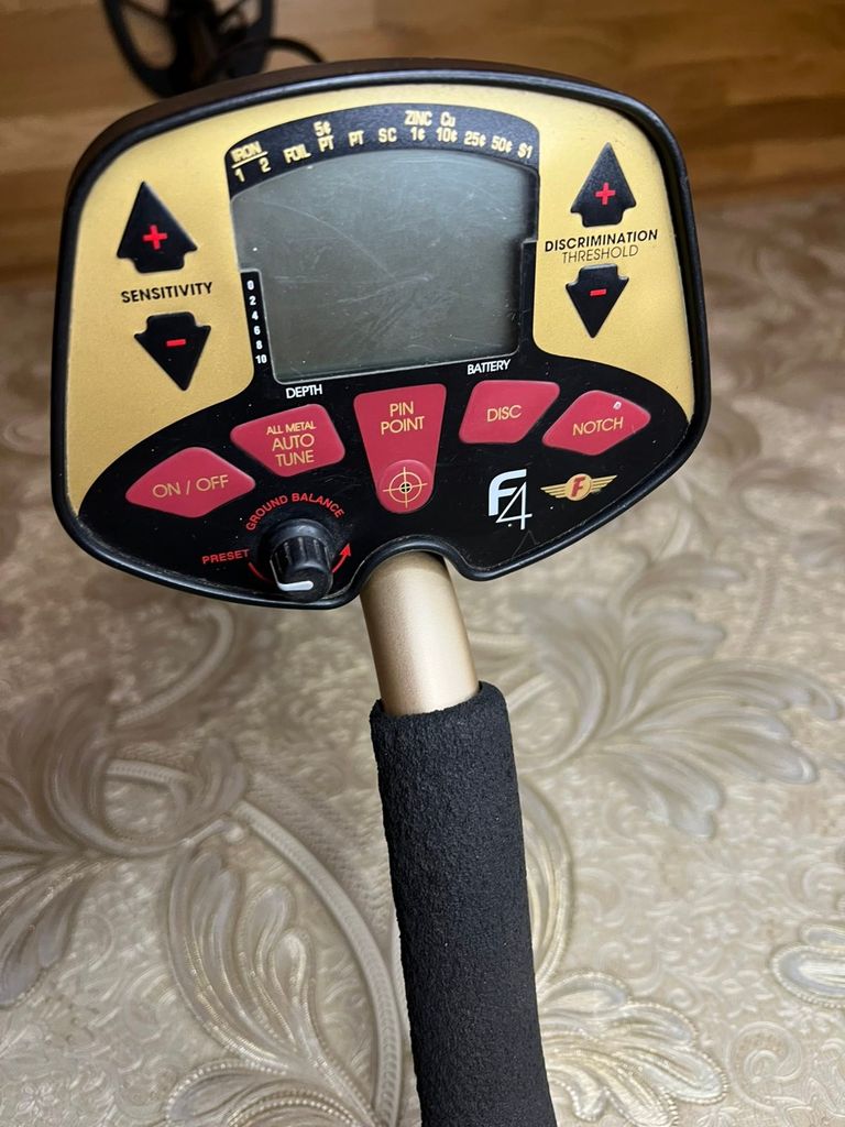 Оголошення Fisher F4 Б/У