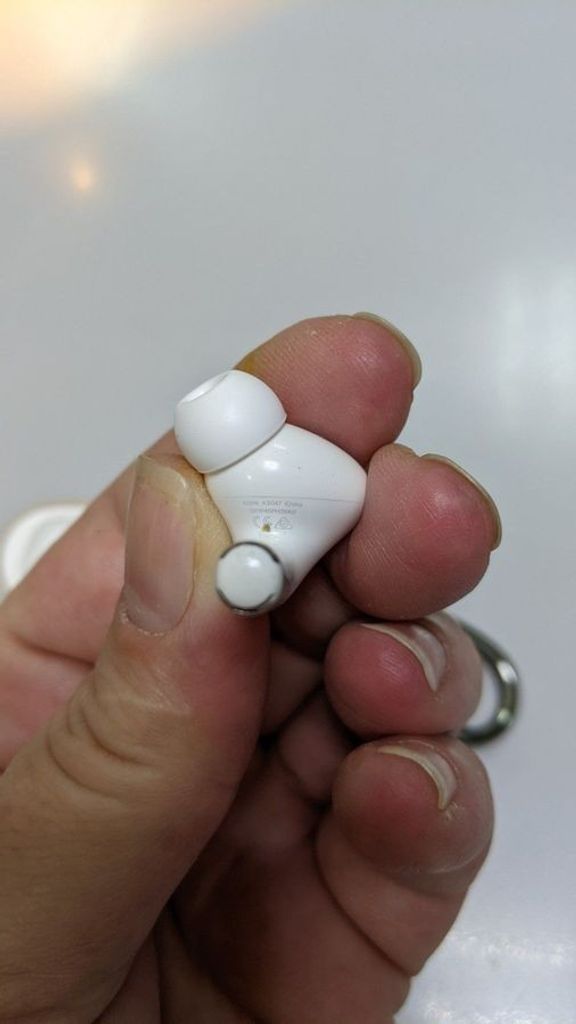 Объявление Apple airpods pro 2nd generation with magsafe charging case usb-c Б/У