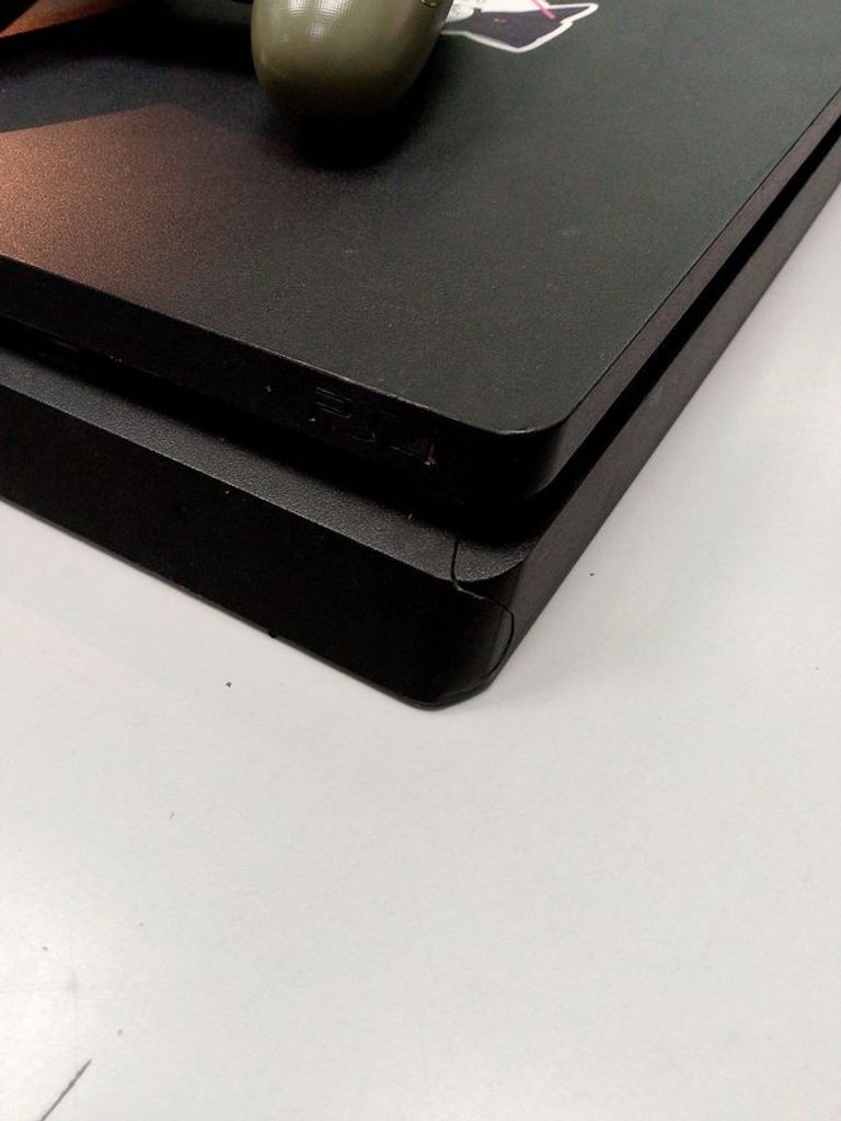 Купити Sony playstation 4 slim 500gb Б/У