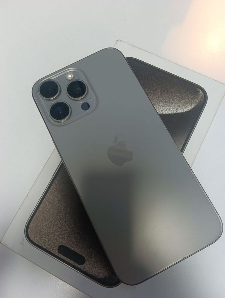 Apple iphone 15 pro max 256gb Код:01-200789535. Изображение 10
