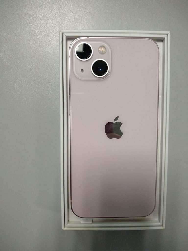 Купить Apple iPhone 13 128GB Blue (MLPK3) Б/У
