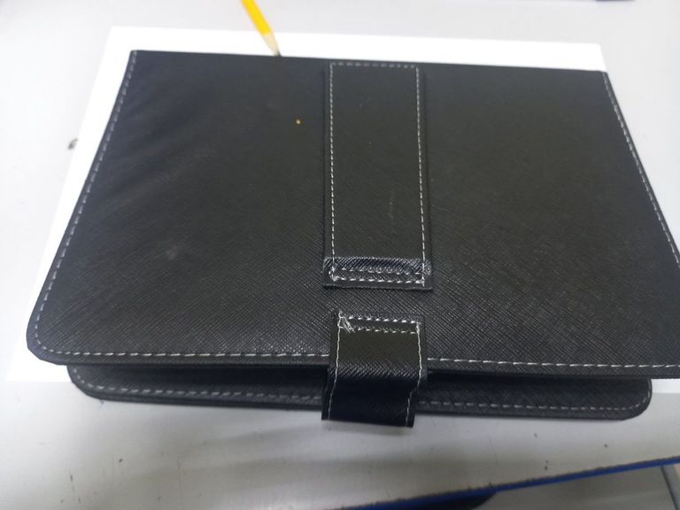 Дешиво Без Виробника чехол+клавіатура(micro usb) с ломбарда