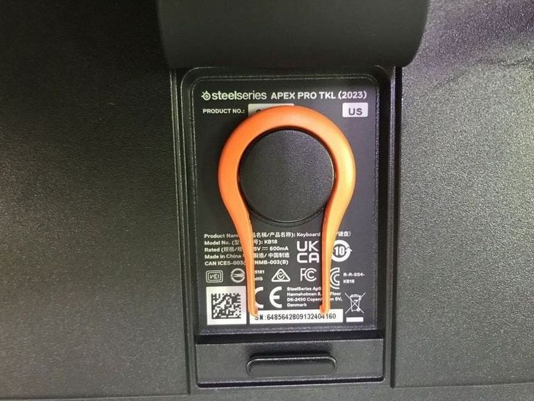 Дешиво Steelseries apex pro tkl 2023 с ломбарда