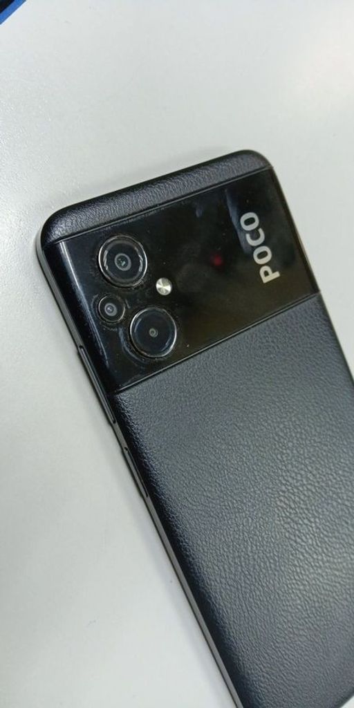 Дешиво Xiaomi Poco M5 4/64GB Black с ломбарда