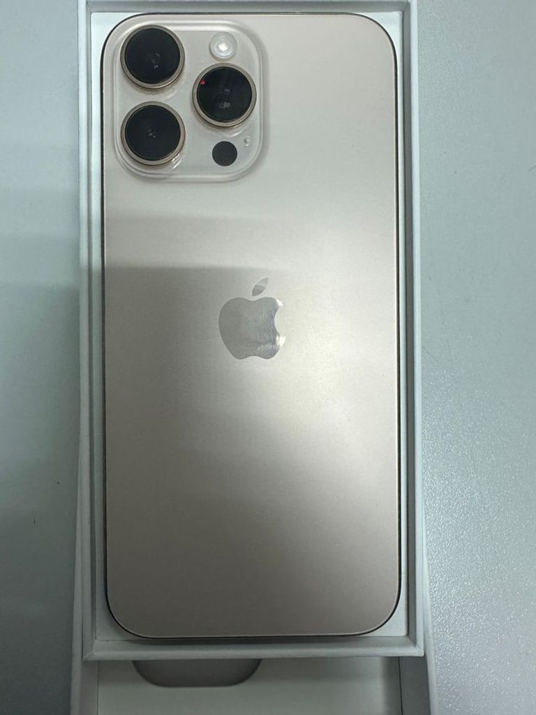 Розпродаж Apple iphone 16 pro max 256gb, продавець Техноскарб