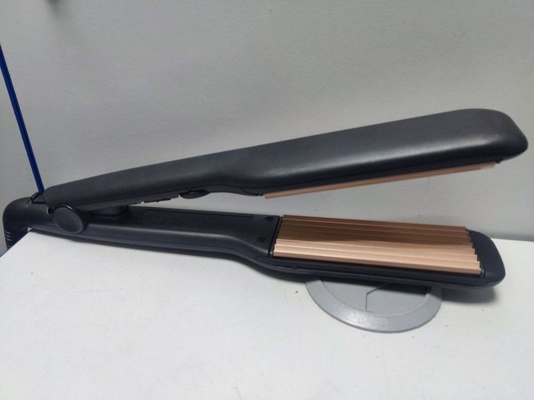 Объявление Remington Ceramic Crimp 220 S3580 Б/У