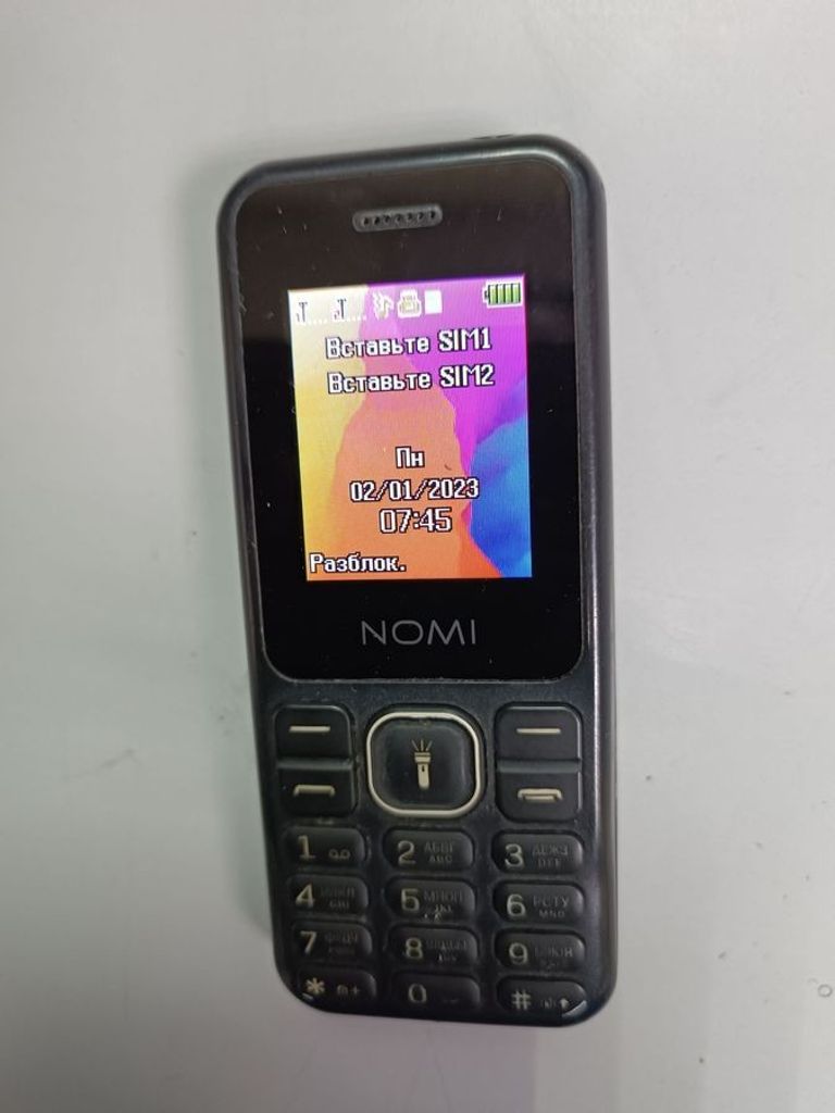Купить Nomi i1880 Black Б/У