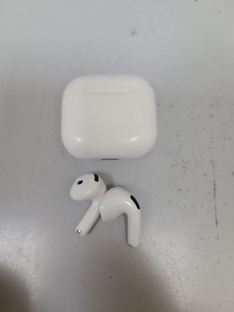 Оголошення Apple airpods 4 Б/У
