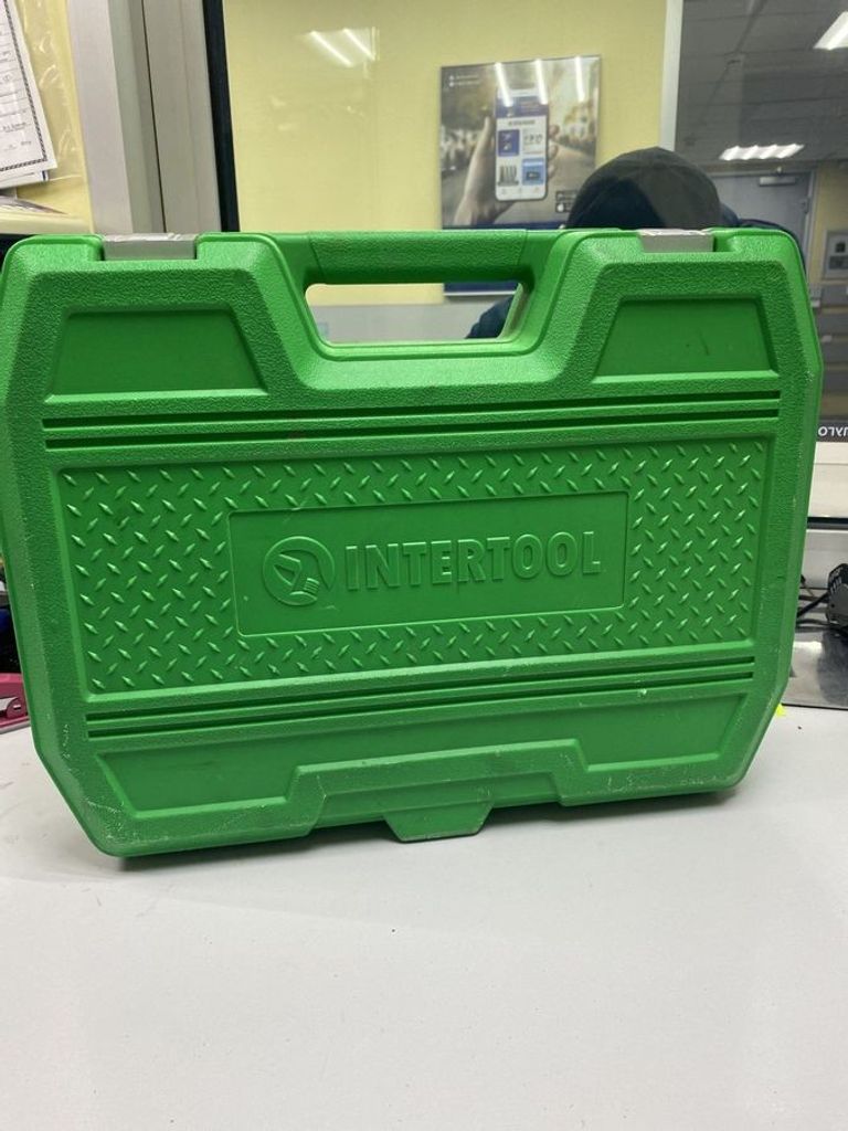 Дешево Intertool ET-6108SP з ломбарду