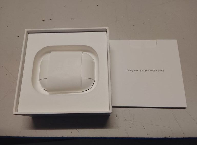 Распродажа Apple airpods pro 2nd generation with magsafe charging case usb-c, продавец Техноскарб