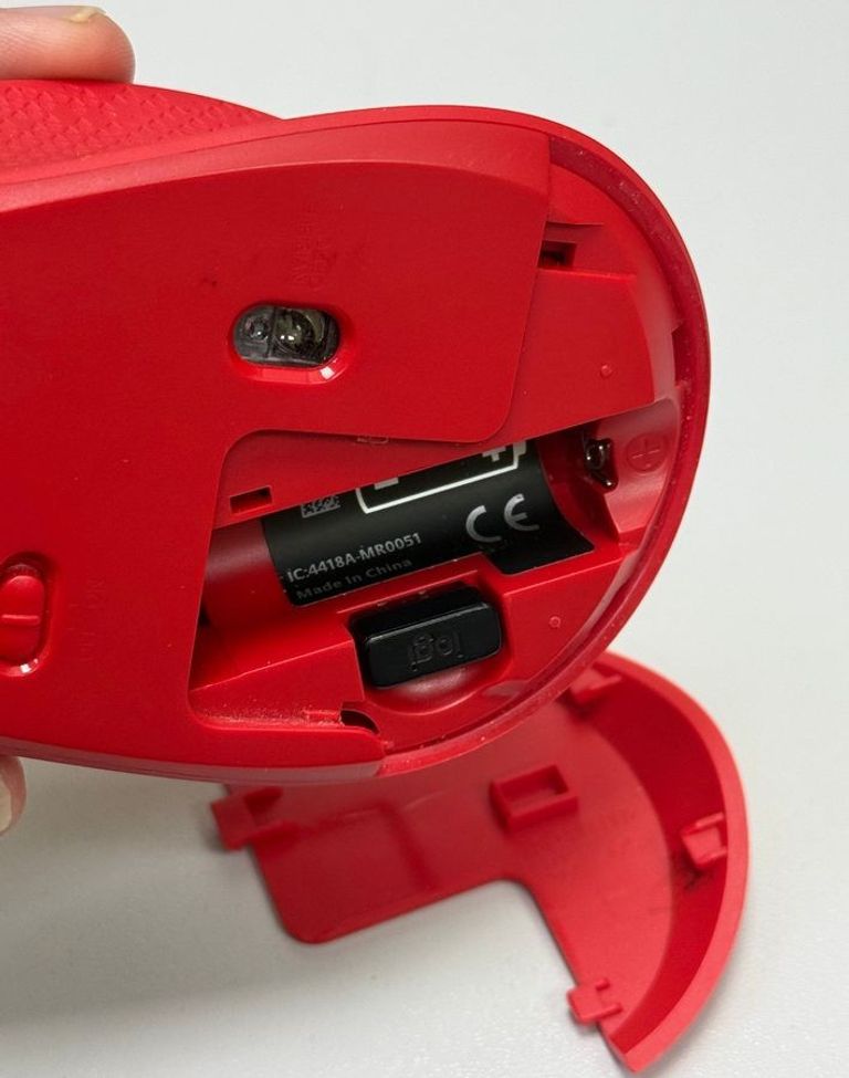 Logitech M330 Silent Plus Red (910-004911) Код:01-200855657. Зображення 8