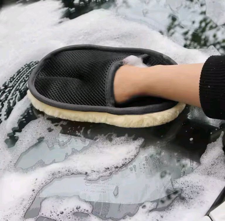 Купити Рукавичка для миття автомобіля із мікрофібри! Б/У