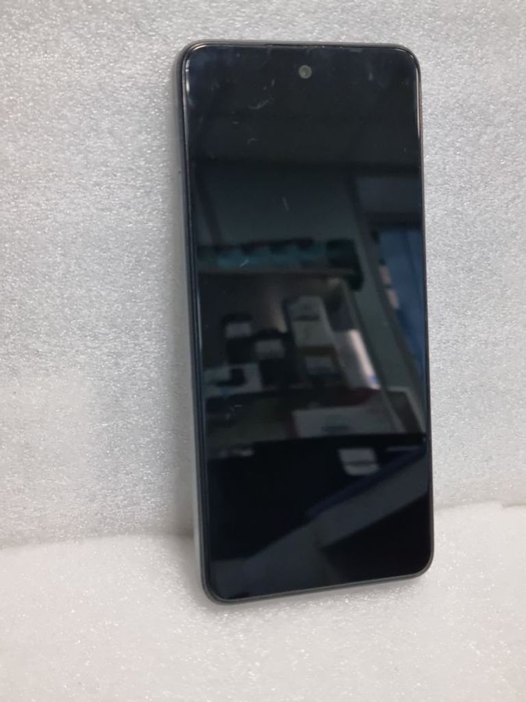 Оголошення Tecno spark 20 kj5n 8/256gb Б/У