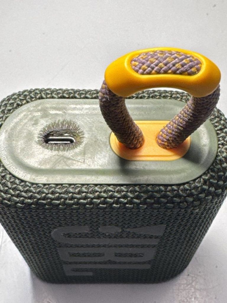 Дешево Jbl go 3 з ломбарду