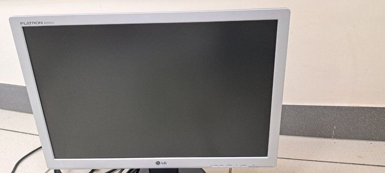 Оголошення Lg w2042s Б/У