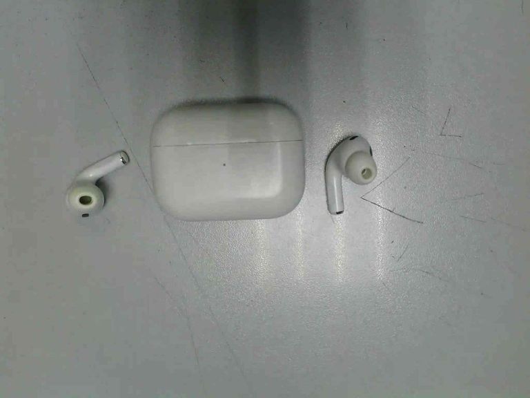 Купити Apple airpods pro 2nd generation Б/У