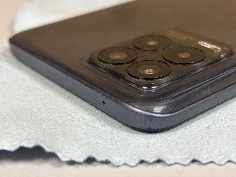 Дешиво Realme 8 6/128gb с ломбарда