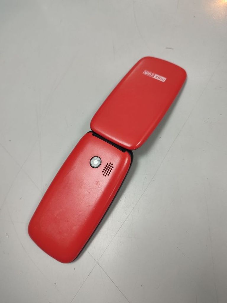 Оголошення Maxcom MM817 Red Б/У