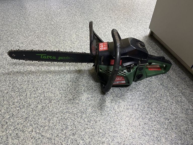 Дешево Tatra Garden MS 185 + станок для заточки цепи ECS 185 з ломбарду