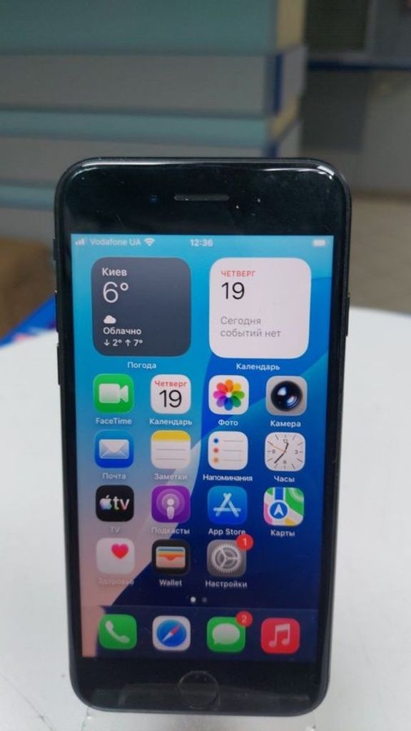 Купити Apple iPhone SE 2020 64GB Black Slim Box (MHGP3) Б/У