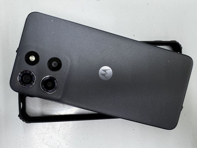 Дешево Motorola moto g15 power 8/256gb з ломбарду