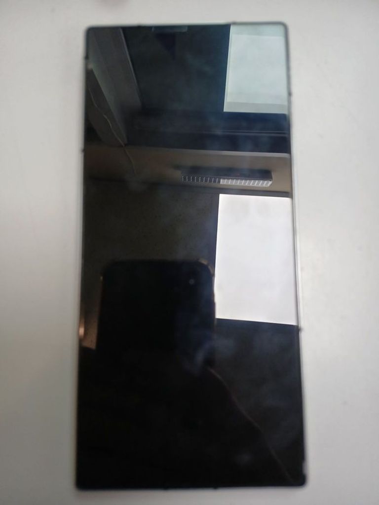 Оголошення Zte nubia z60 ultra leading version 16/512gb Б/У