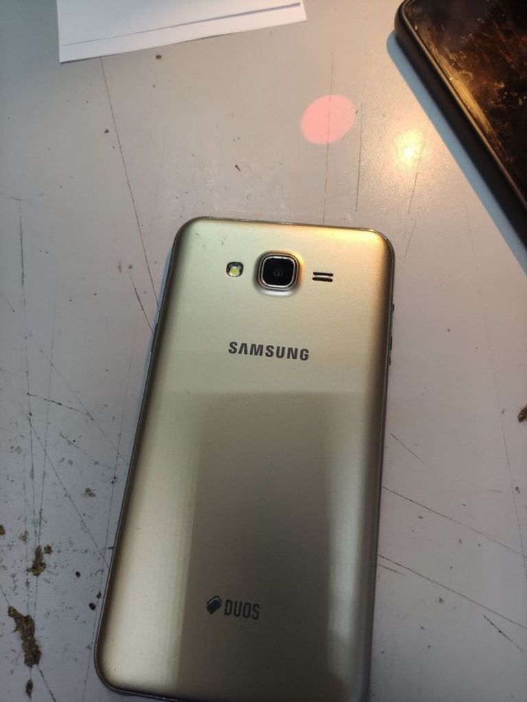 Оголошення Samsung j700h galaxy j7 16gb Б/У