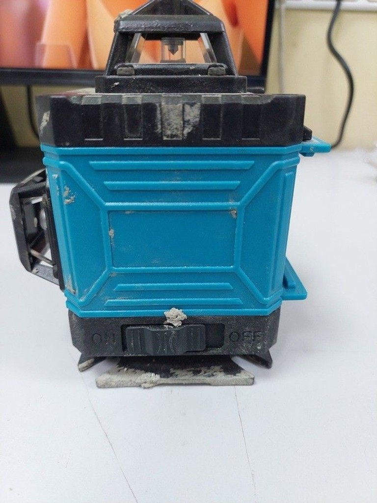 Дешево Vollyx maxlight 3d-4d з ломбарду