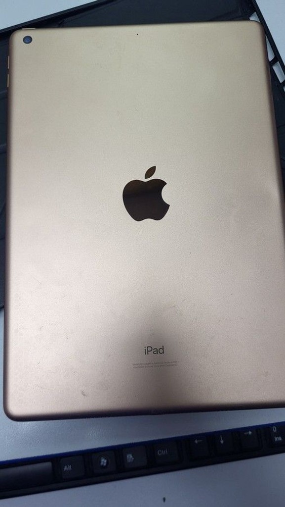 Дешево Apple ipad 10.2" 128gb wi-fi a2197 2019 з ломбарду