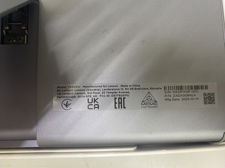 Дешево Lenovo Tab Plus 8/128GB Wi-Fi Luna Grey + Case (ZADX0136UA) з ломбарду