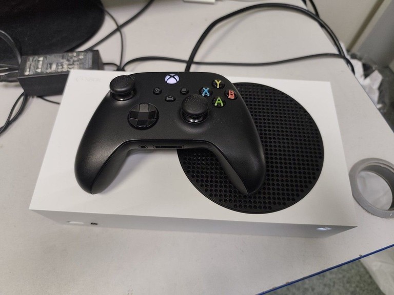 Microsoft xbox series s 512gb Код:01-200971745. Изображение 5