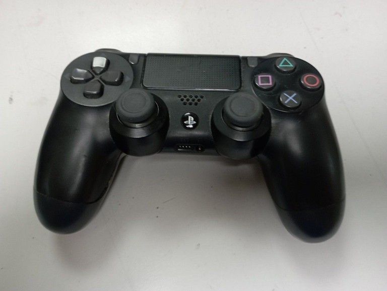 Купити Sony dualshock 4 Б/У