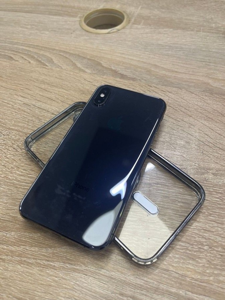 Купити Apple iphone xs 64gb Б/У