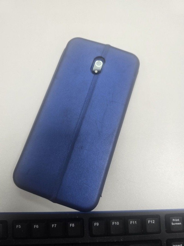 Купити Xiaomi Redmi 8A 2/32GB Black Б/У