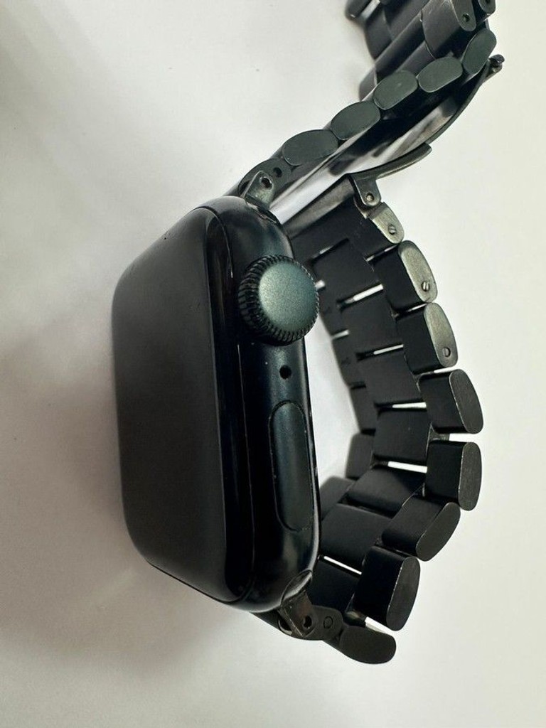Apple watch se 2 gps 40mm aluminium case Код:01-201006025. Изображение 6