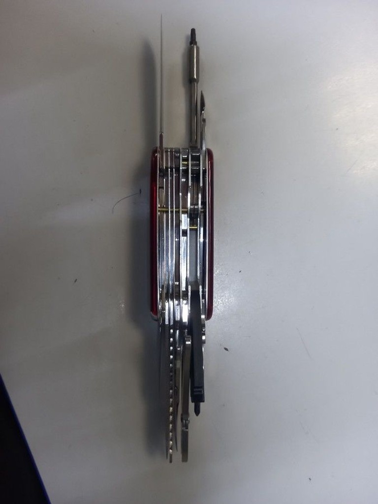 Victorinox CyberTool 41 (1.7775.T) Код:01-201019480. Зображення 6