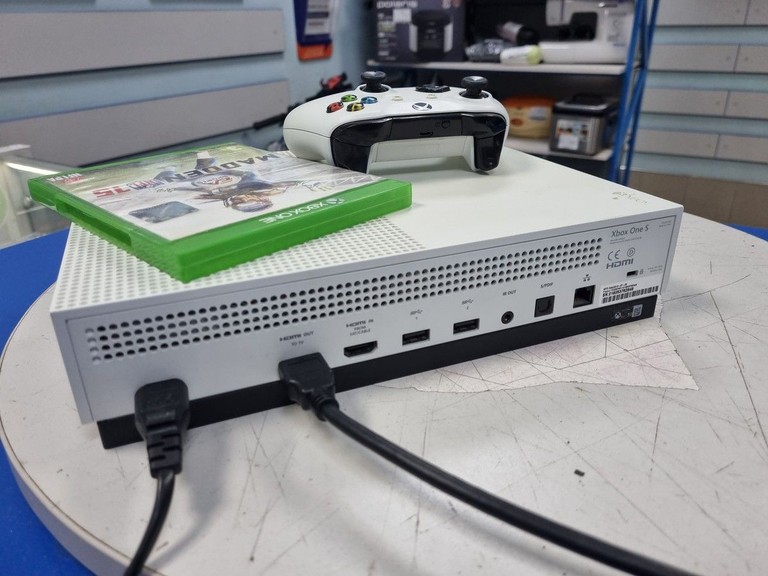 Оголошення Microsoft Xbox One S 500GB Б/У