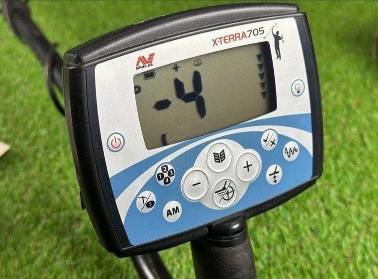 Купити Minelab X-Terra 705 Б/У
