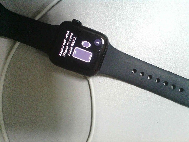 Купити Apple watch se 2 gps 40mm aluminum case with sport Б/У