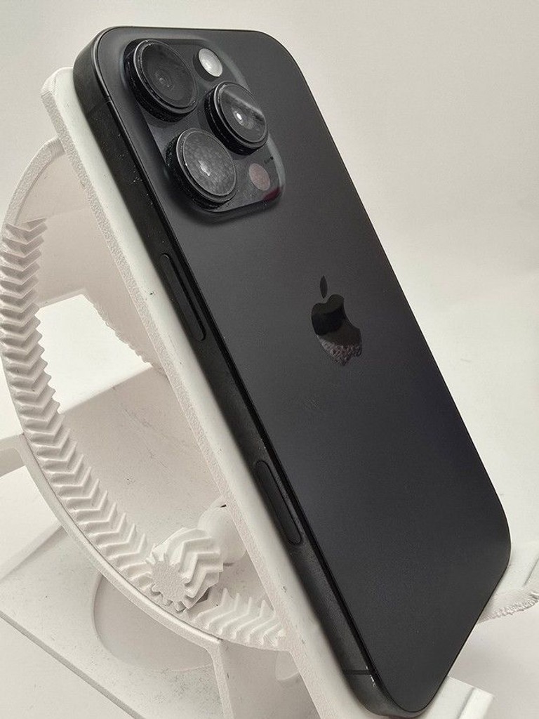 Розпродаж Apple iphone 16 pro 128gb, продавець Техноскарб