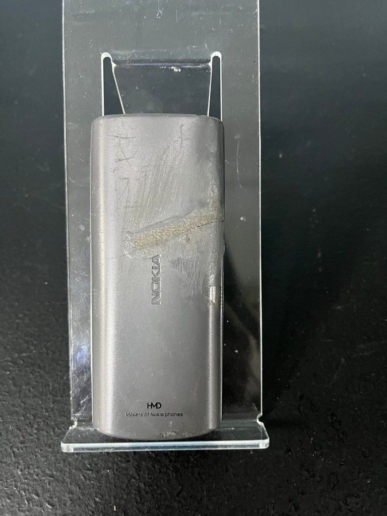 Дешево Nokia 106 з ломбарду