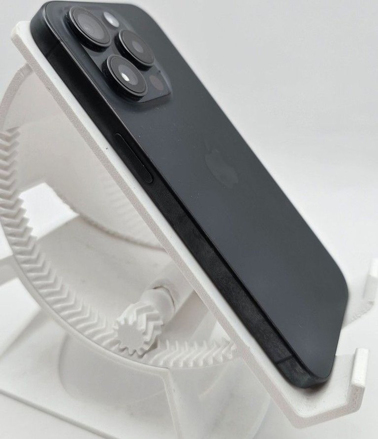 Розпродаж Apple iphone 15 pro 128gb, продавець Техноскарб