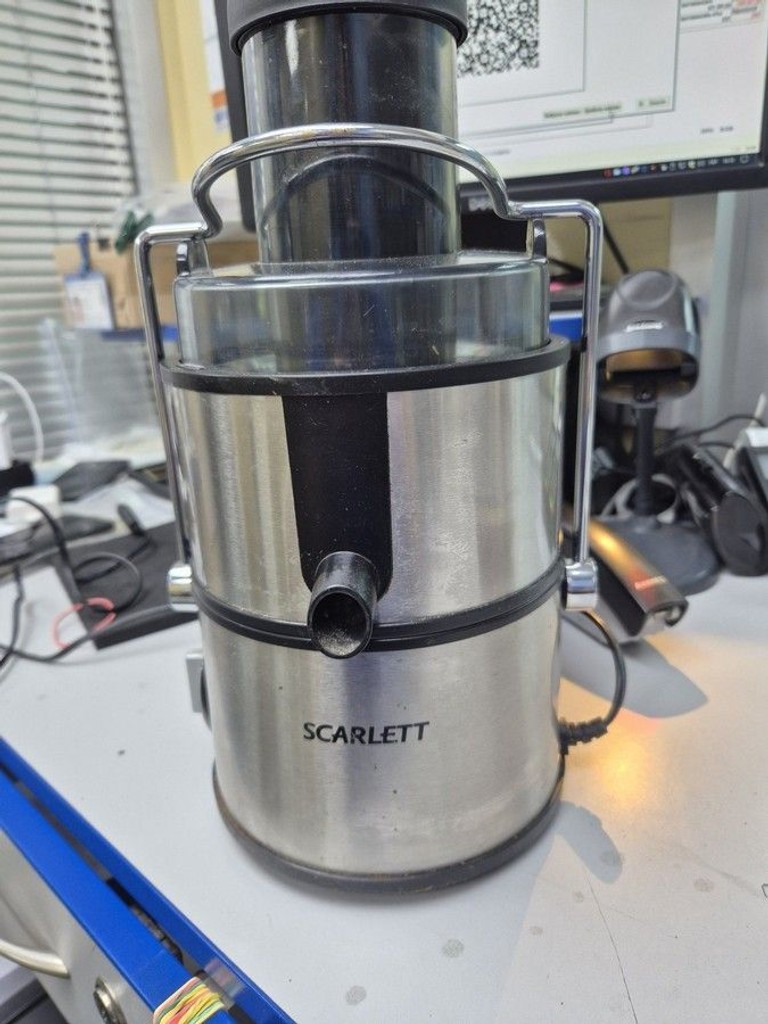 Дешево Scarlett sc-016 з ломбарду