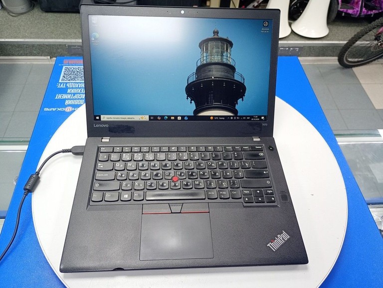 Купить Lenovo 14/core i5 7300u ddr3/8gb ddr3/hdd *відсутній/ssd 256 gb/*інтегрована Б/У