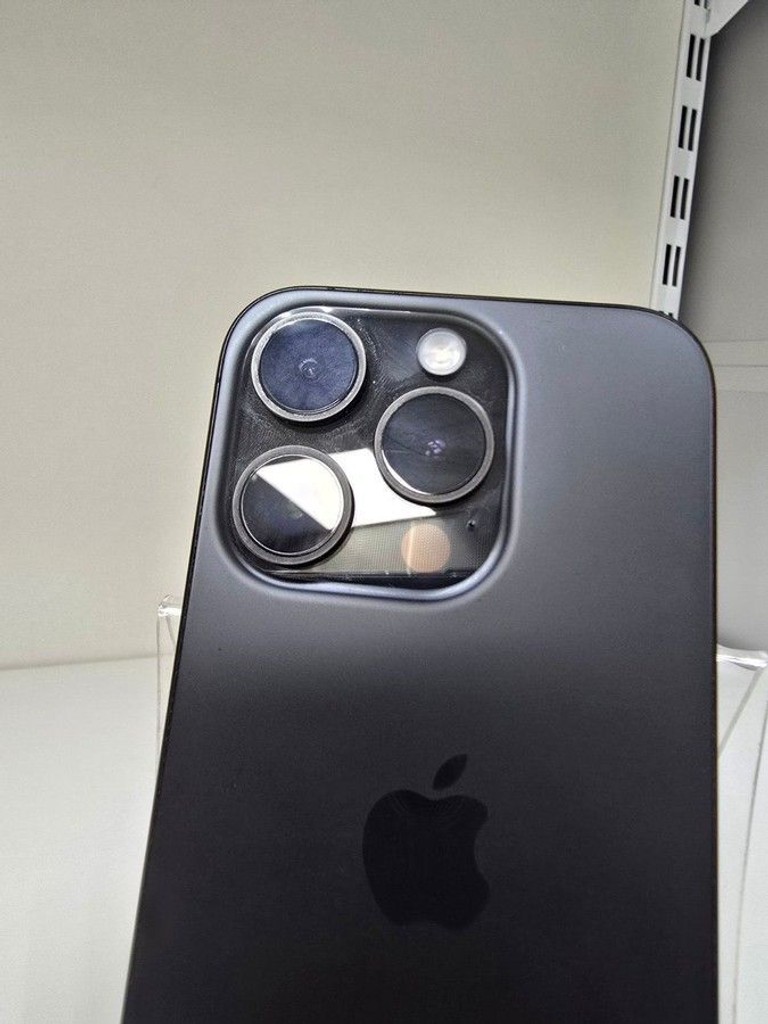 Apple iphone 15 pro 128gb Код:01-201171657. Изображение 5