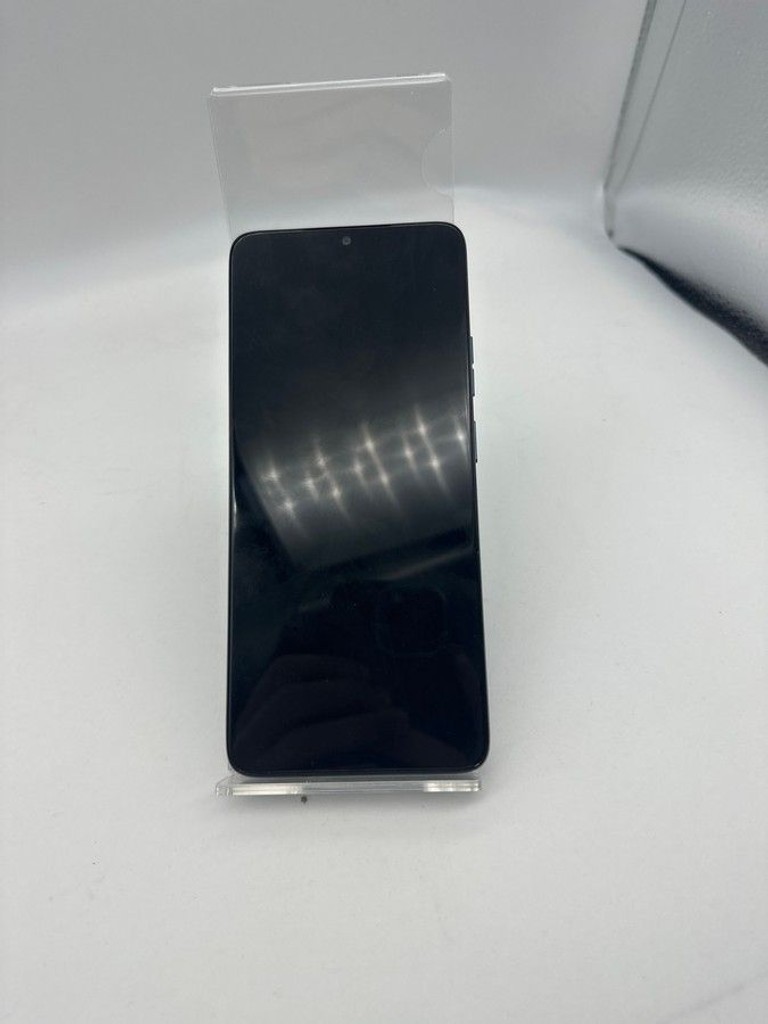Купить Motorola moto g06 4g 4/64gb tendril Б/У