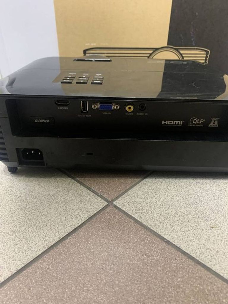 Дешево Acer x138wh з ломбарду