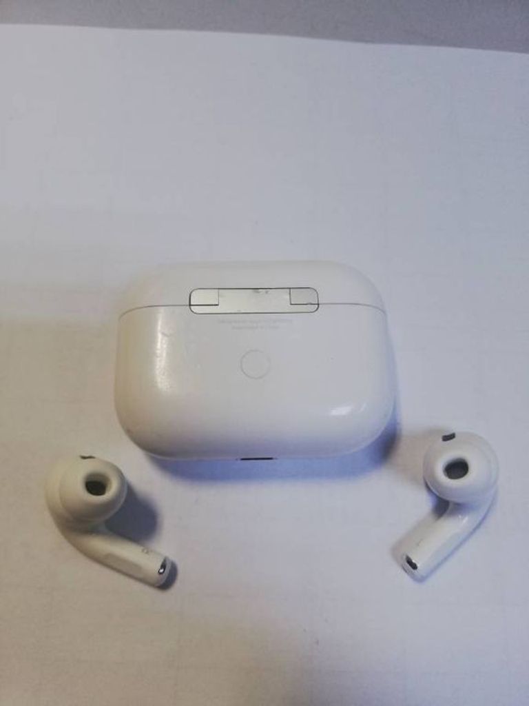 Оголошення Apple airpods pro a2190,a2084+a2083 2019г Б/У