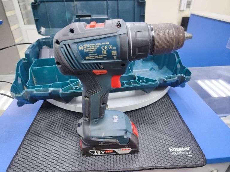 Bosch gsr 18v-50