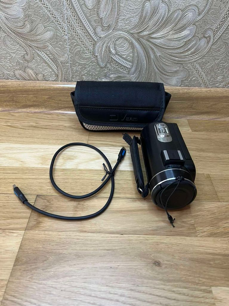 Дешиво Agfaphoto Realimove CC2700 с ломбарда